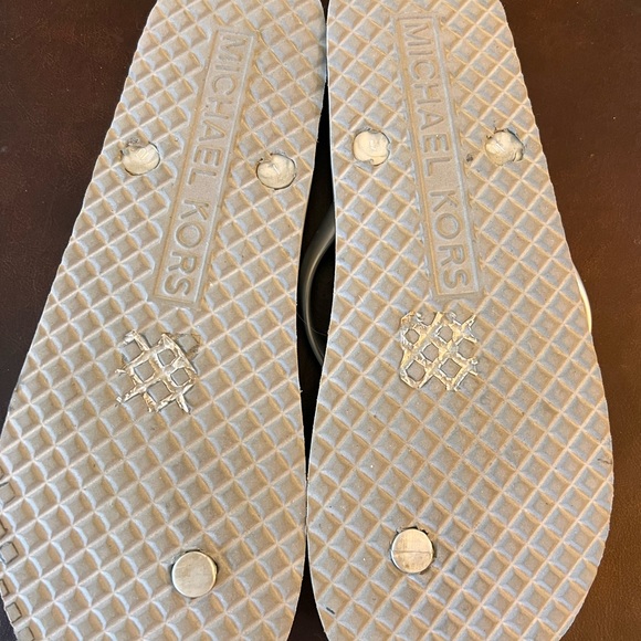 Michael Kors Silver and White Flip Flops - Picture 4 of 5